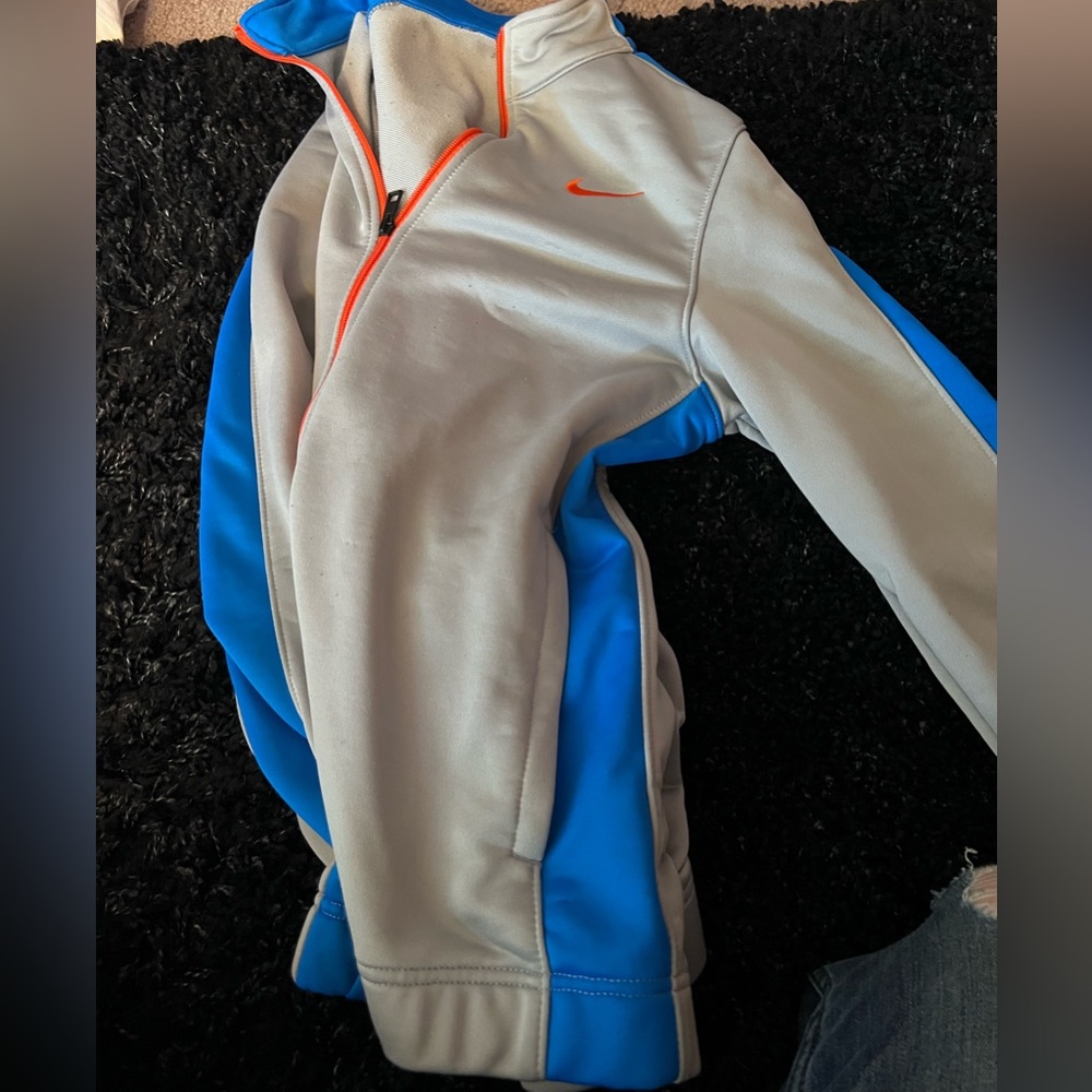 Nike zip up
